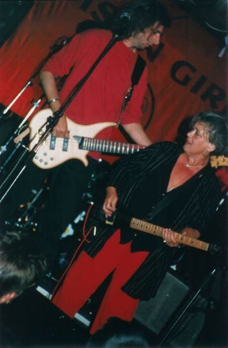 13 Chris Grace and Vi Subversa on stage at 'The Kob' Berlin 1995