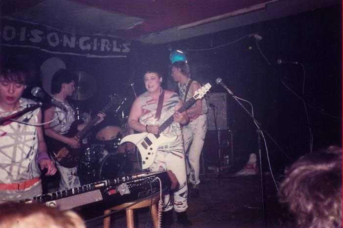 14 Cynth Ethics, Max Vol, Vi Subversa and Richard Famous on stage 1986
